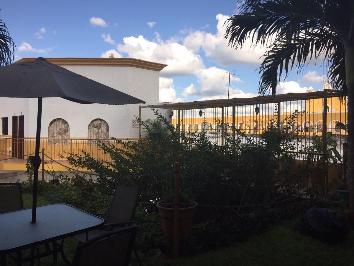 Hotel San Miguel Arcangel Исамаль Экстерьер фото